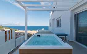 Eigene Terasse mit beheizbarem Außenwhirlpool 2 Etagen Superior Suite